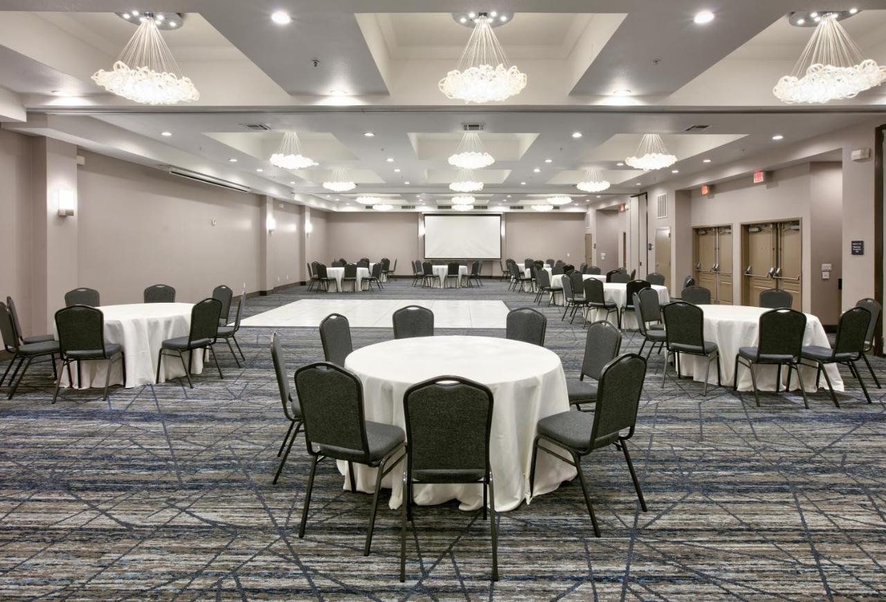 Holiday Inn Express & Suites North Dallas At Preston By Ihg Luaran gambar