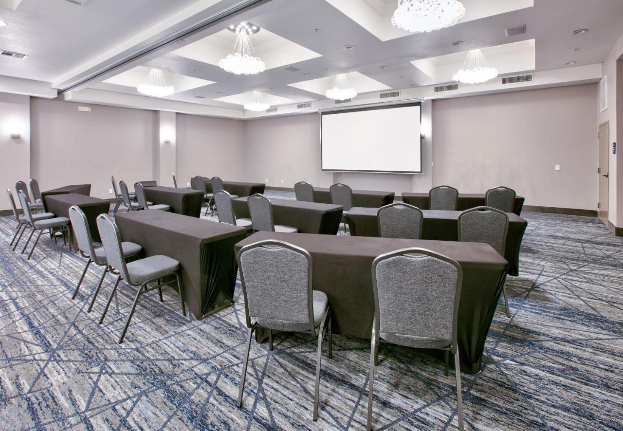 Holiday Inn Express & Suites North Dallas At Preston By Ihg Luaran gambar