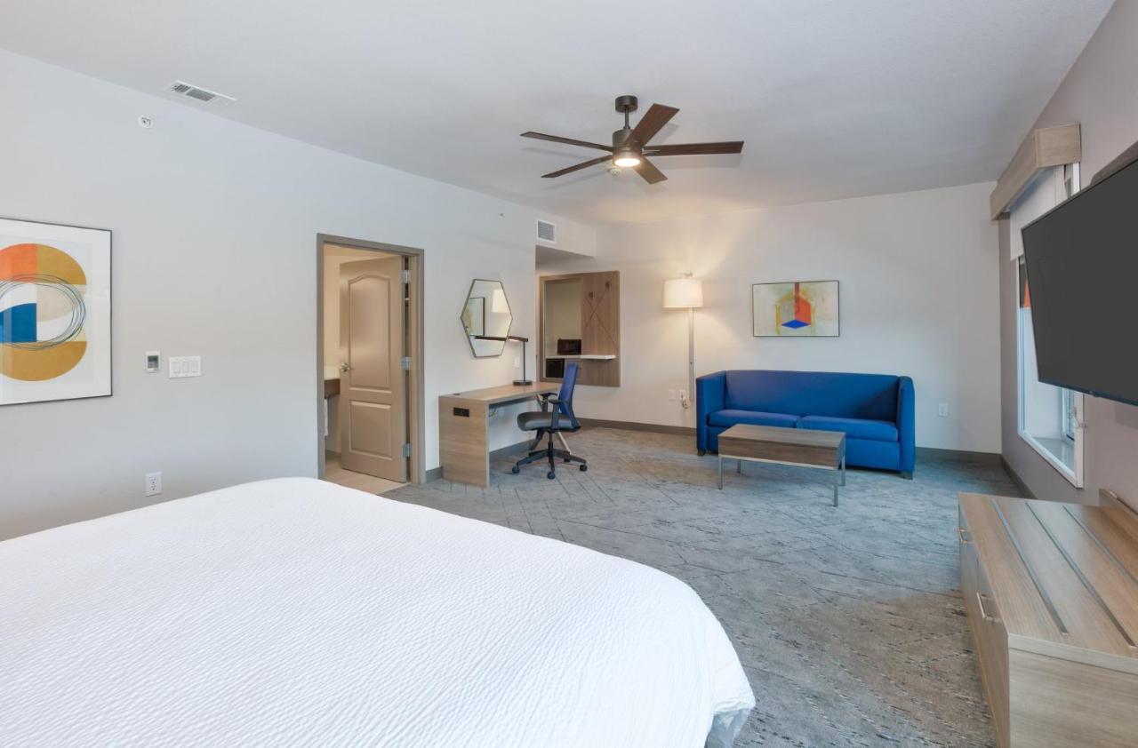 Holiday Inn Express & Suites North Dallas At Preston By Ihg Luaran gambar