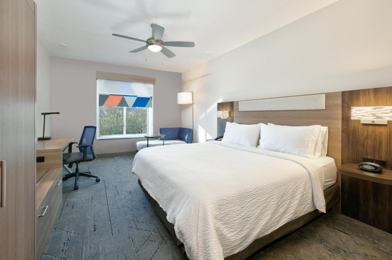Holiday Inn Express & Suites North Dallas At Preston By Ihg Luaran gambar