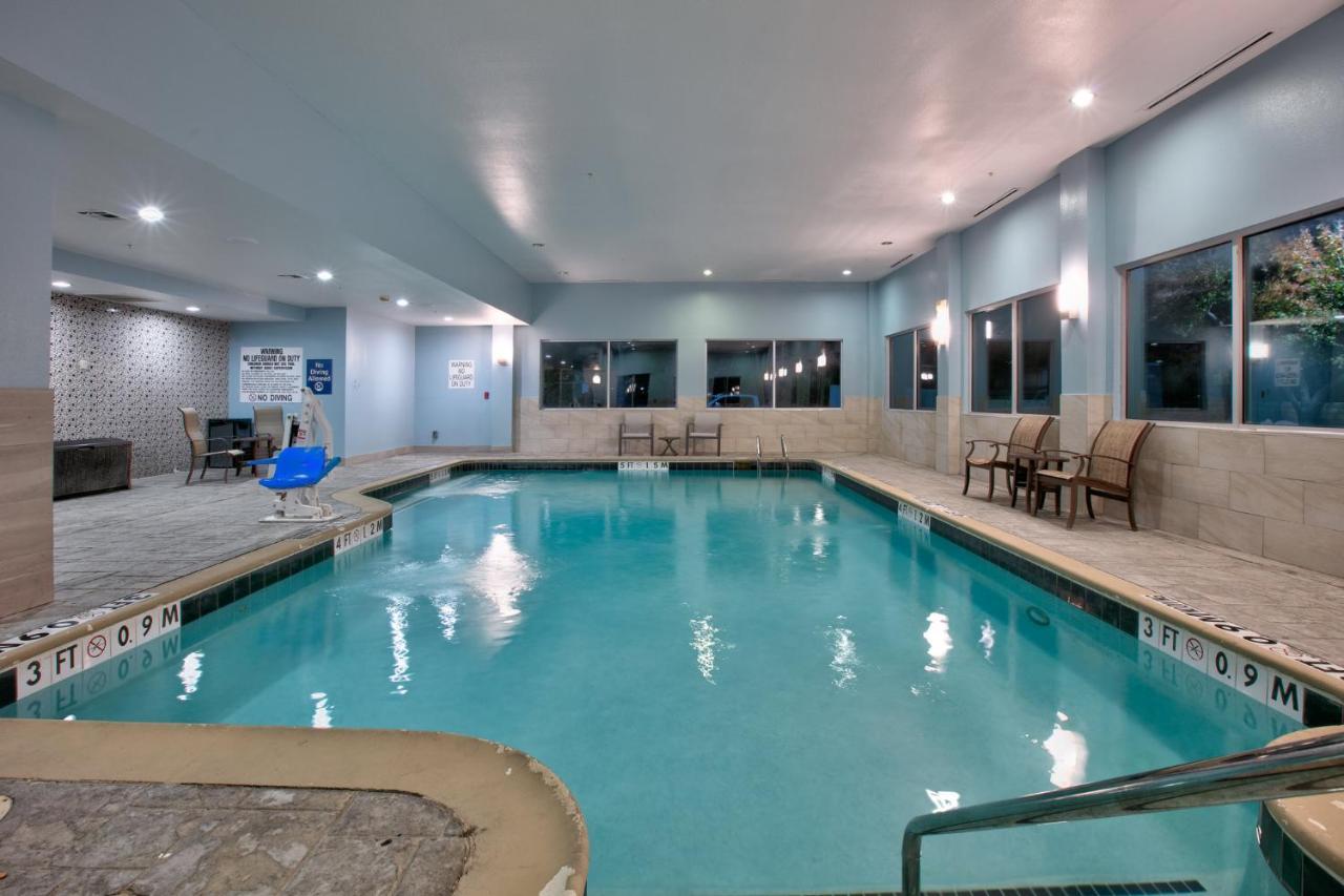 Holiday Inn Express & Suites North Dallas At Preston By Ihg Luaran gambar